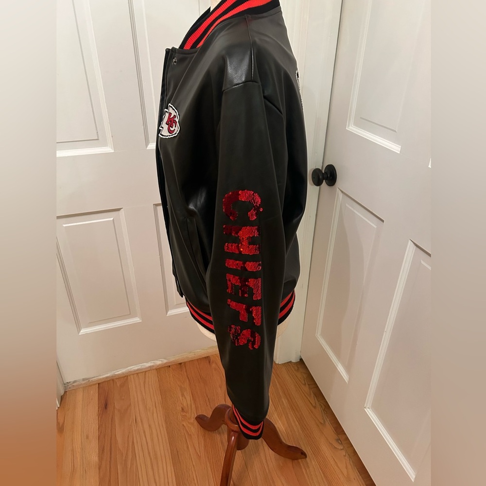 NFL Kansas City Chiefs Sequin Faux Leather Varsity Jacket Women Small‎ Black Red - Picture 7 of 16